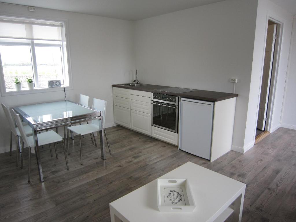 Apartment by the Sea room 2
